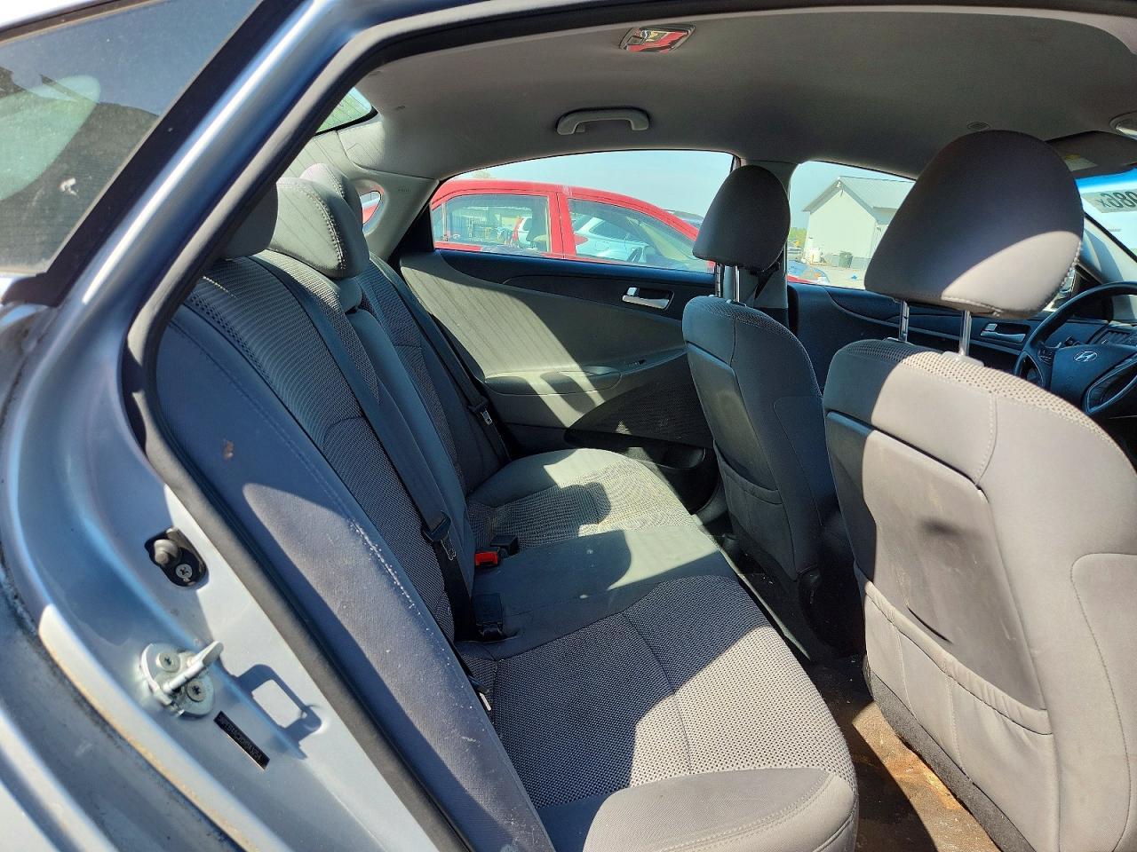 2012 HYUNDAI SONATA