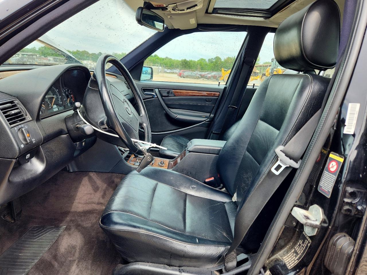 2000 MERCEDES-BENZ C-CLASS