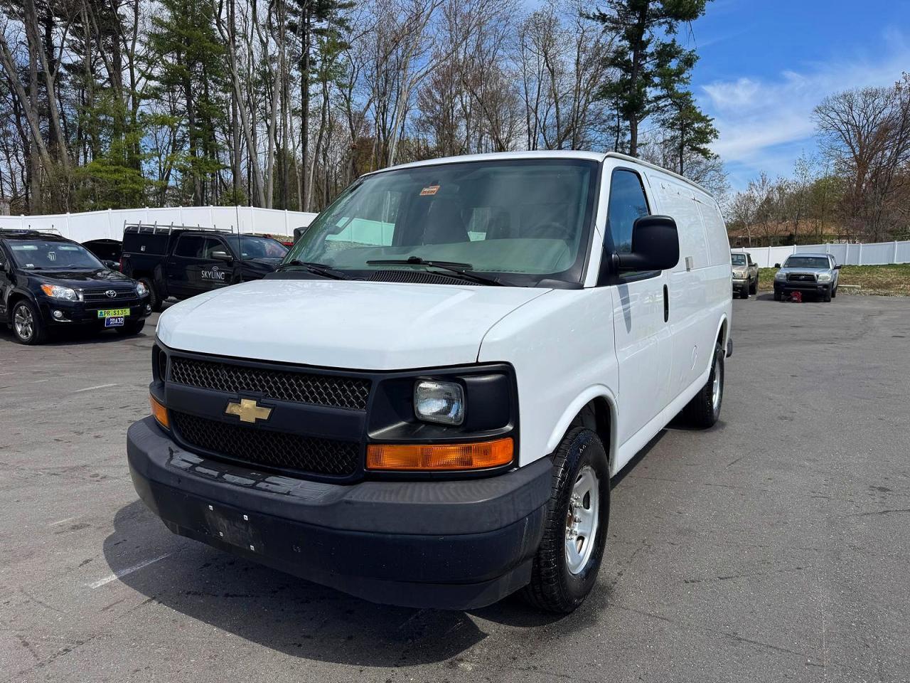 2017 CHEVROLET Express 3500