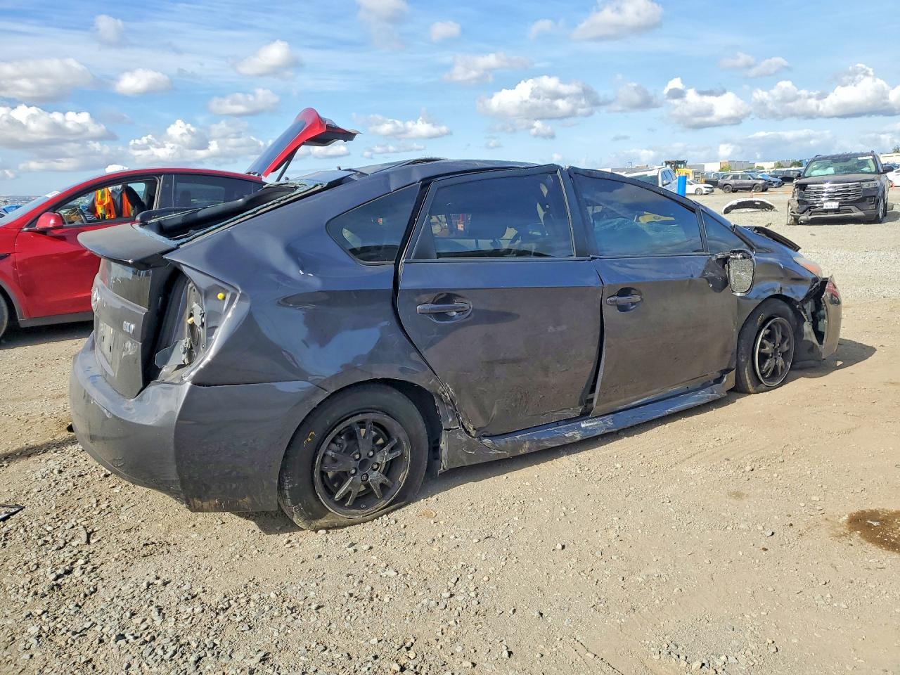 2013 TOYOTA PRIUS