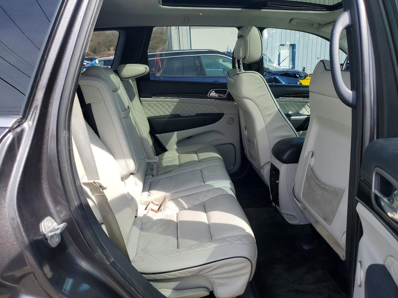 2017 JEEP Grand Cherokee