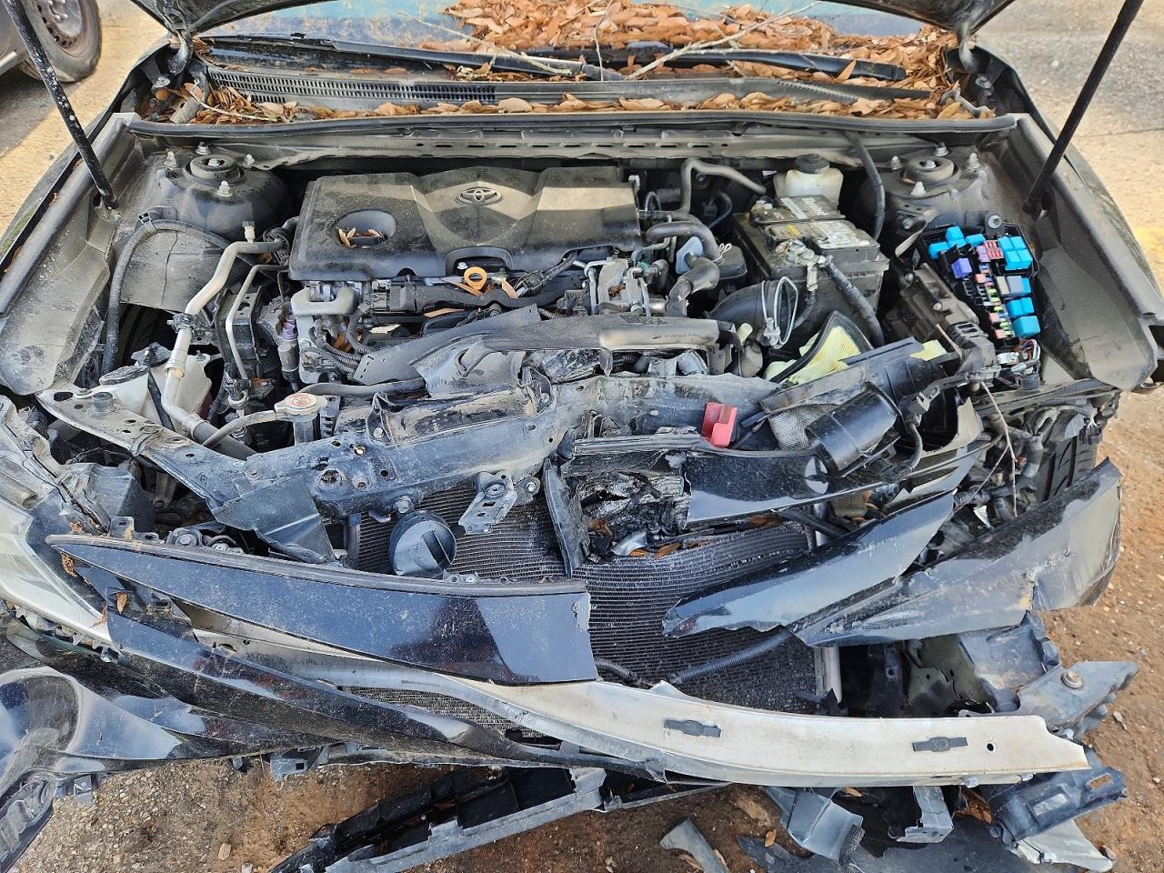 2018 TOYOTA CAMRY