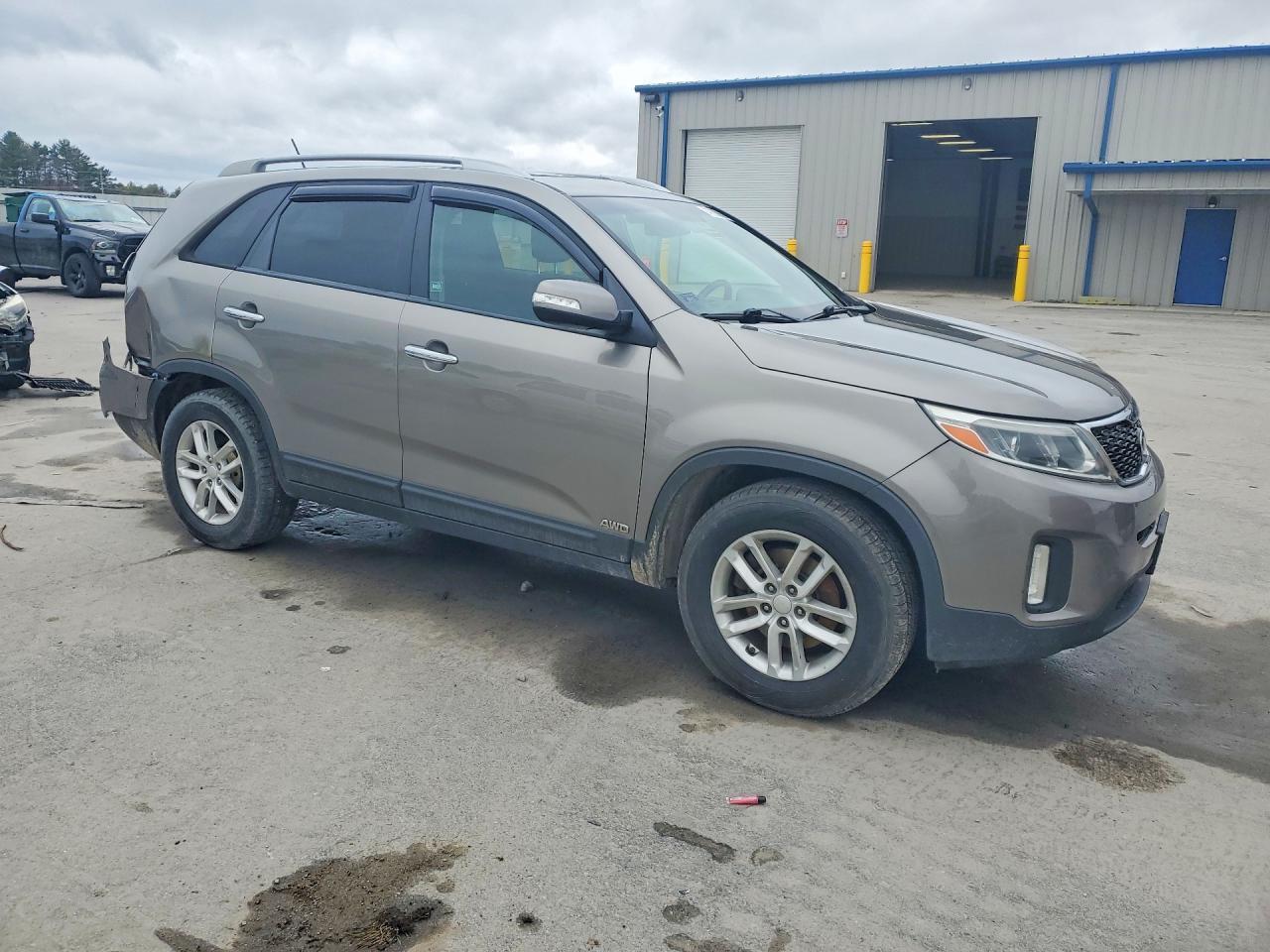 2015 KIA SORENTO