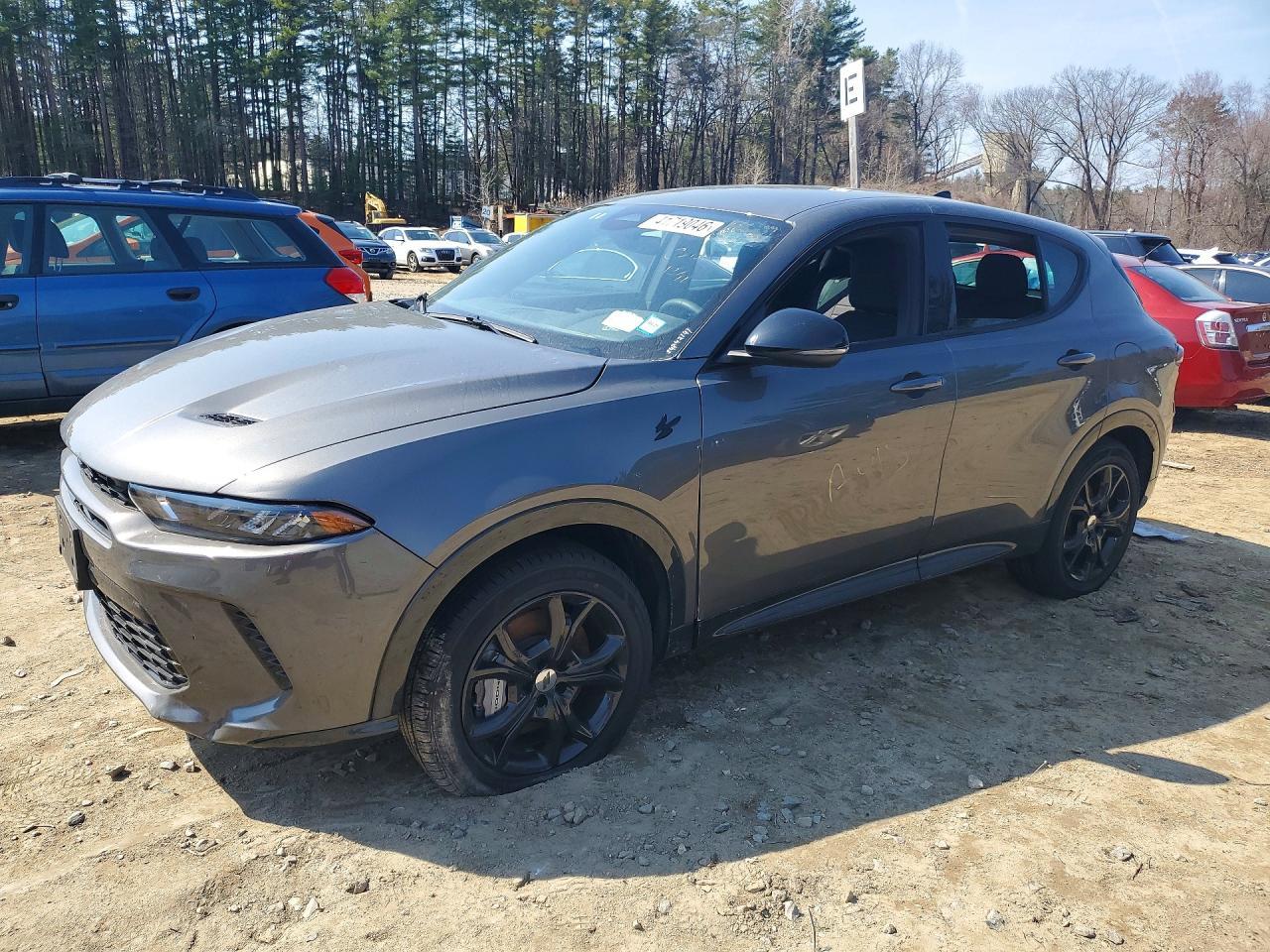 2024 DODGE Hornet