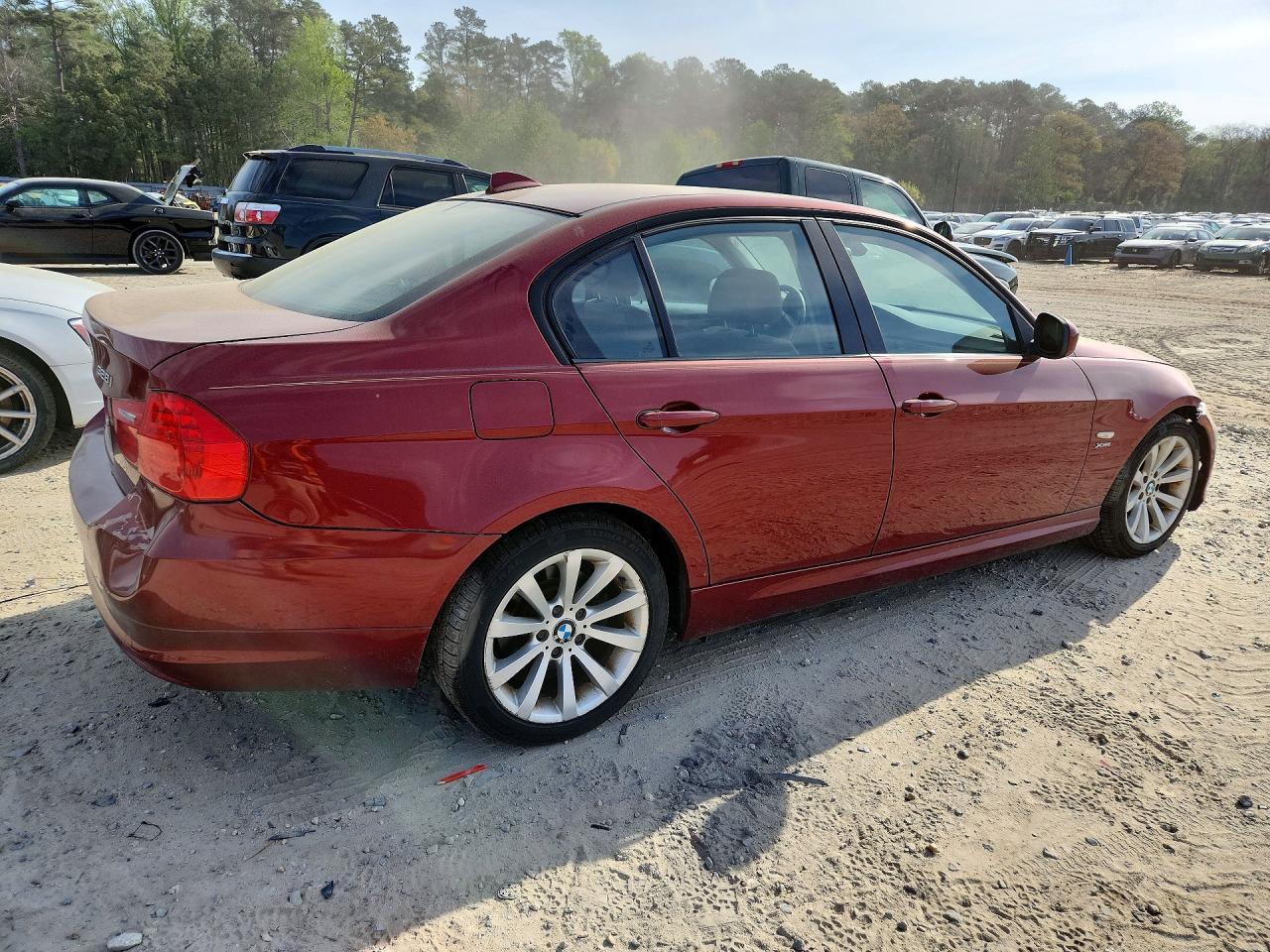 2011 BMW 3 SERIES