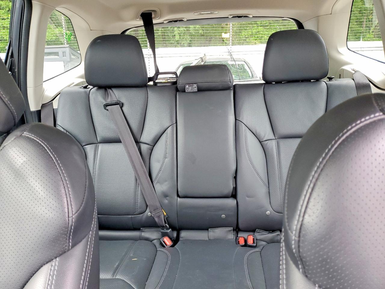 2022 SUBARU FORESTER