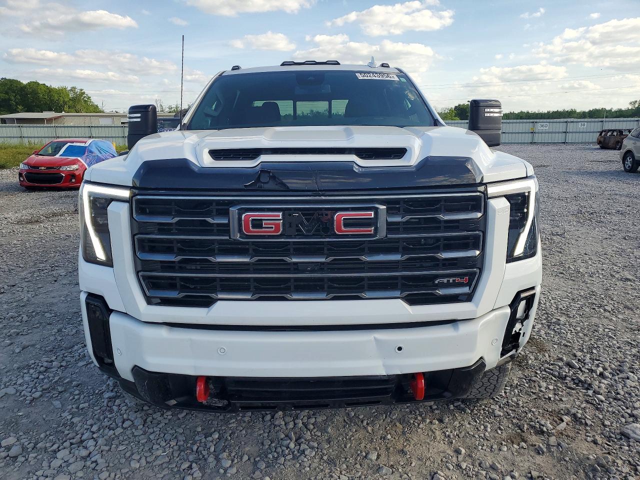 2025 GMC Sierra
