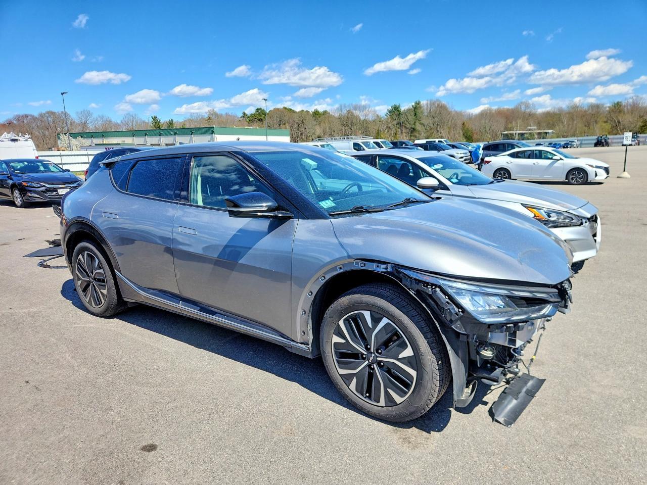 2024 KIA EV6