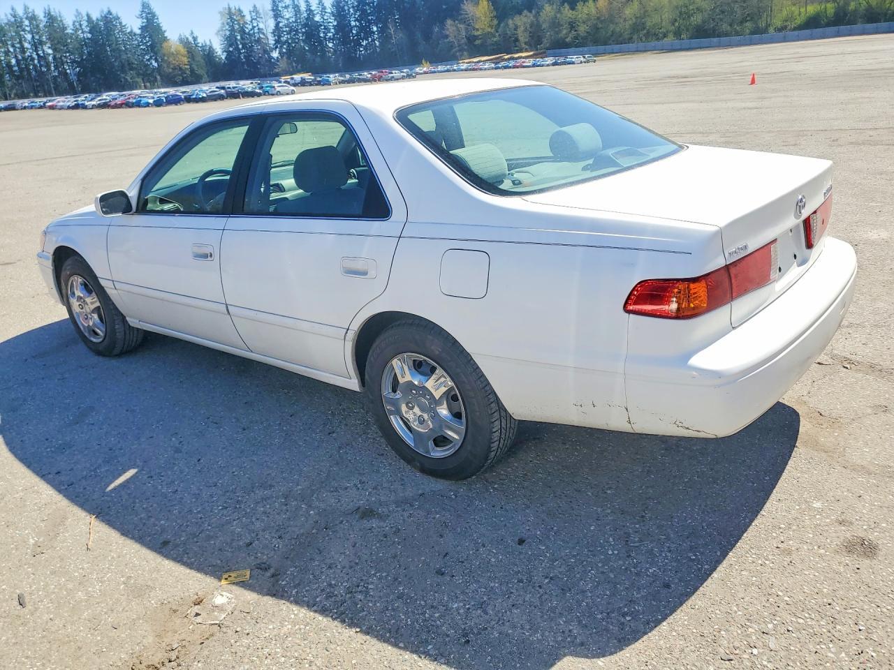 2001 TOYOTA CAMRY