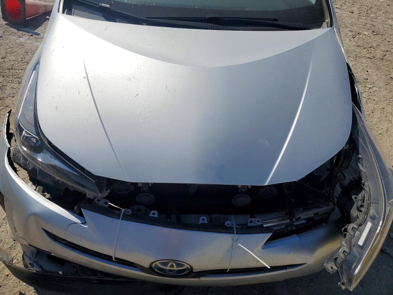 2021 TOYOTA PRIUS