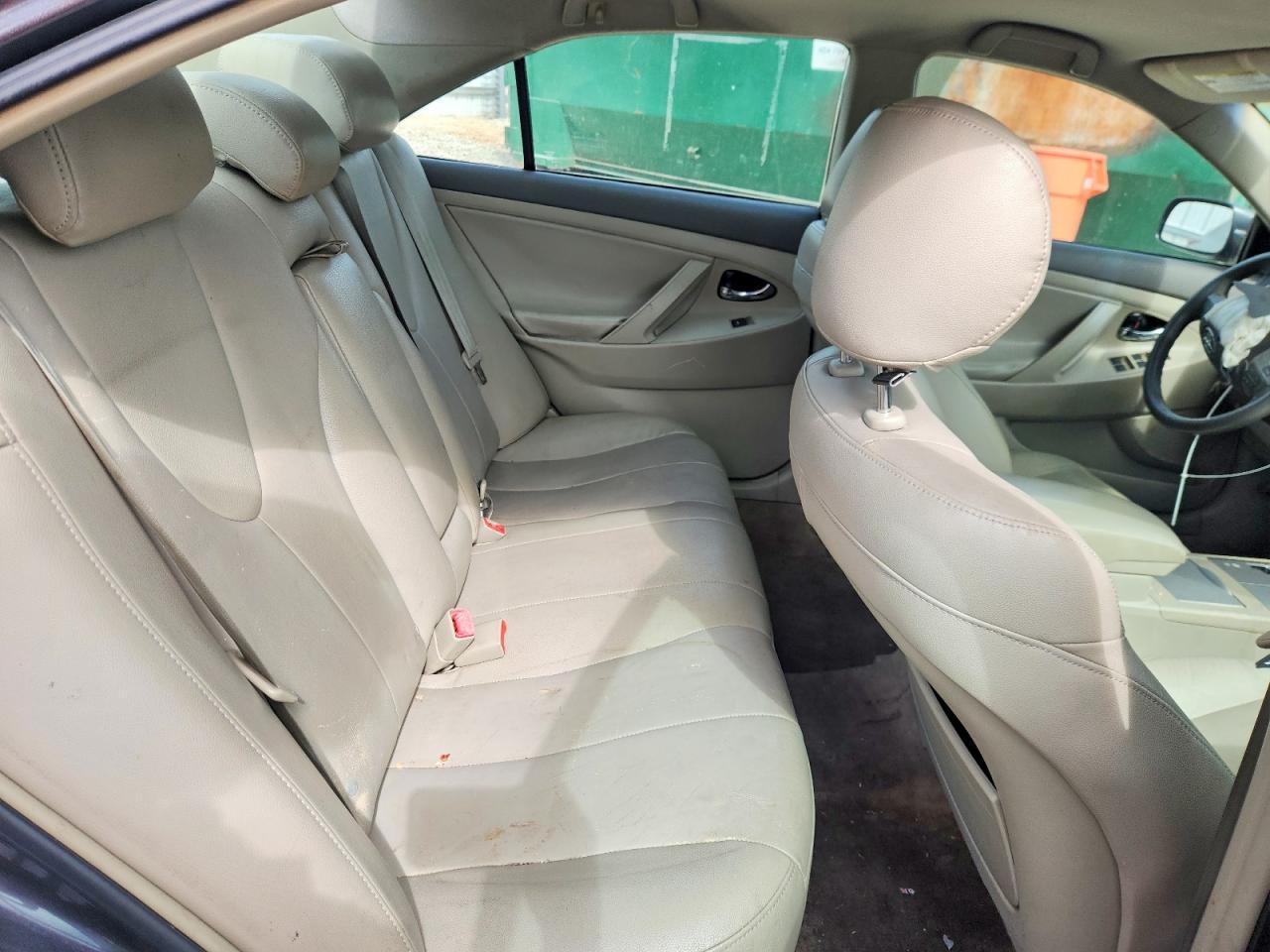 2010 TOYOTA CAMRY