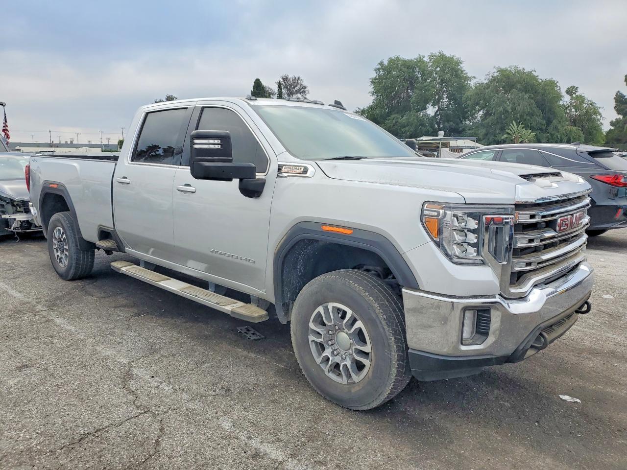 2023 GMC Sierra