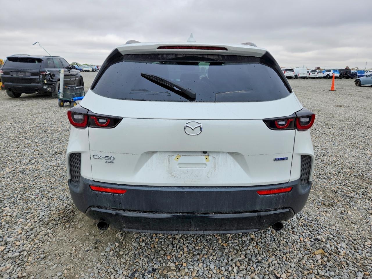 2025 MAZDA CX-50