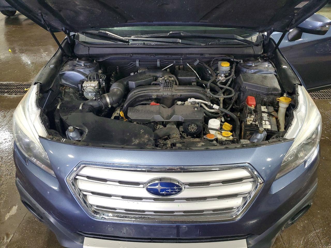 2016 SUBARU Outback