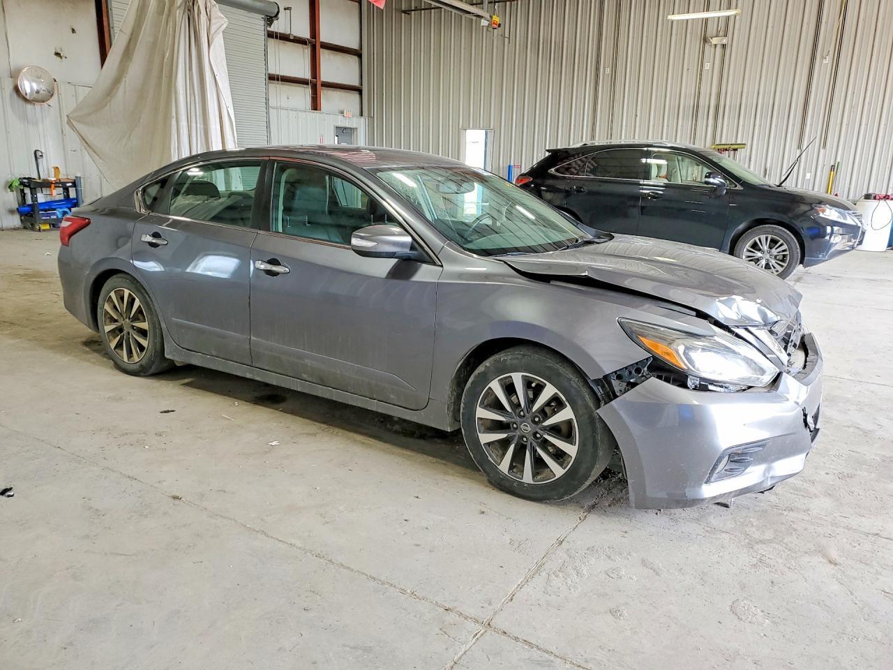 2016 NISSAN ALTIMA