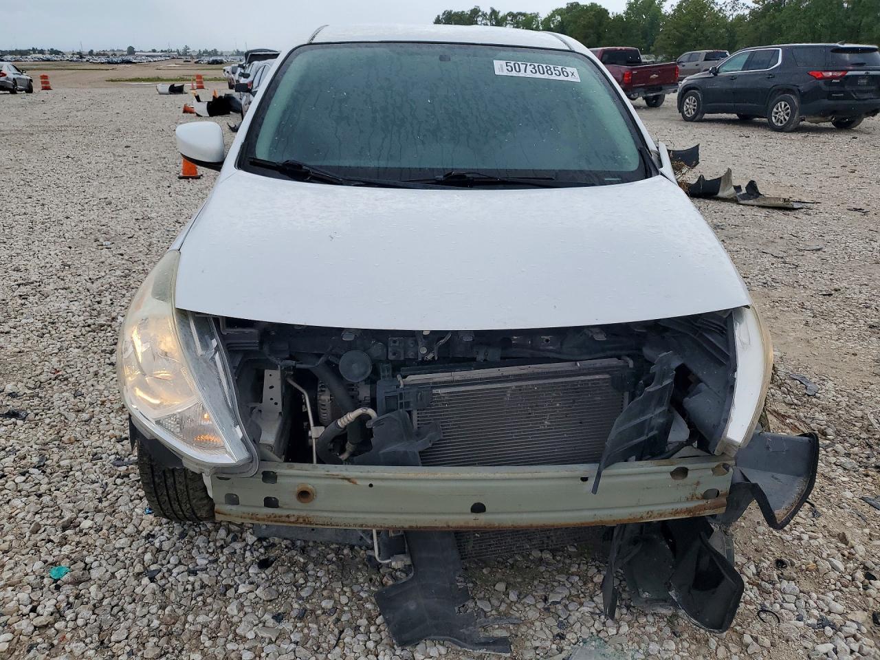 2015 NISSAN VERSA