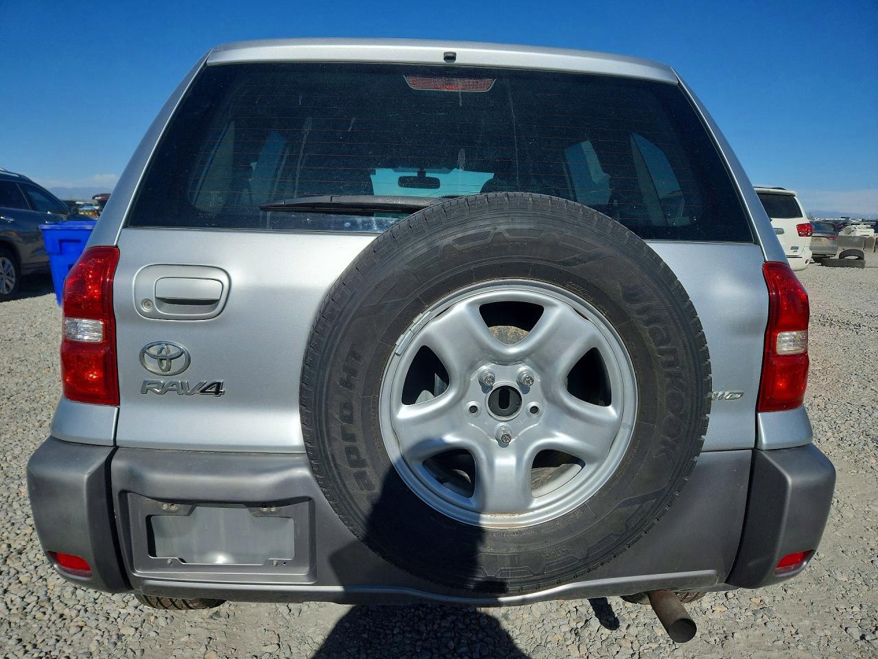 2004 TOYOTA RAV4