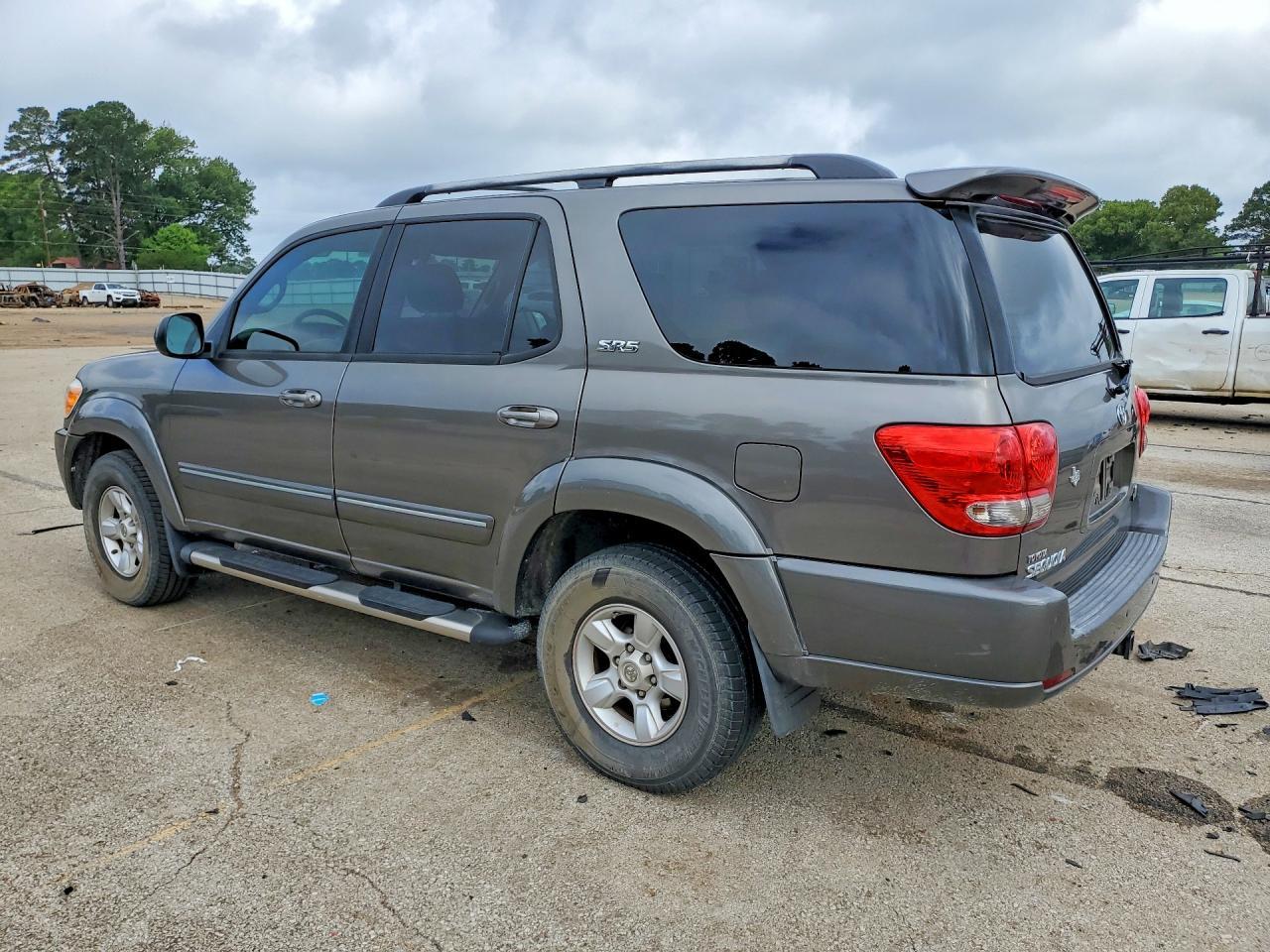 2006 TOYOTA Sequoia