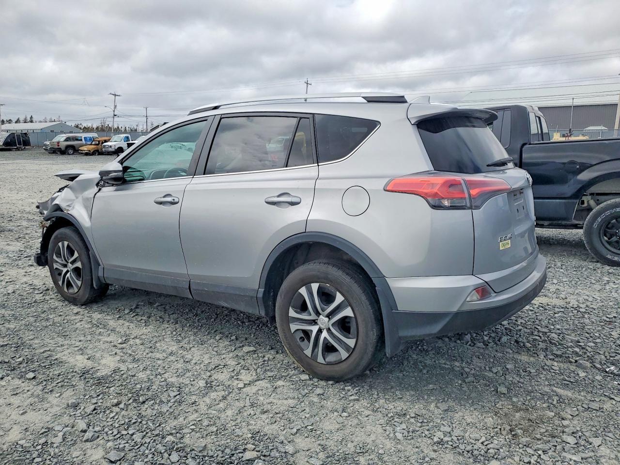 2016 TOYOTA RAV4