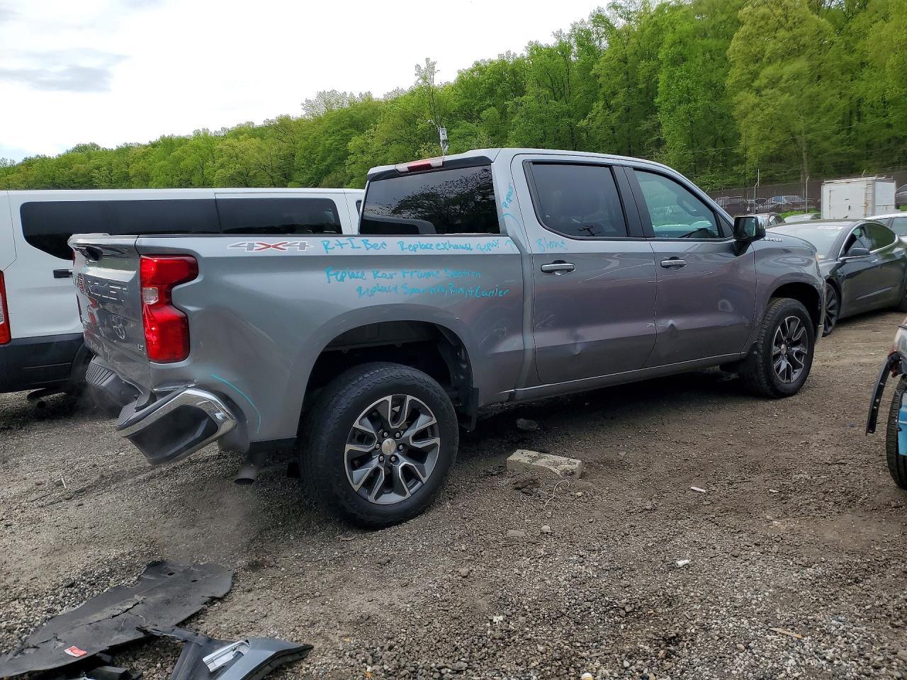 2023 CHEVROLET Silverado