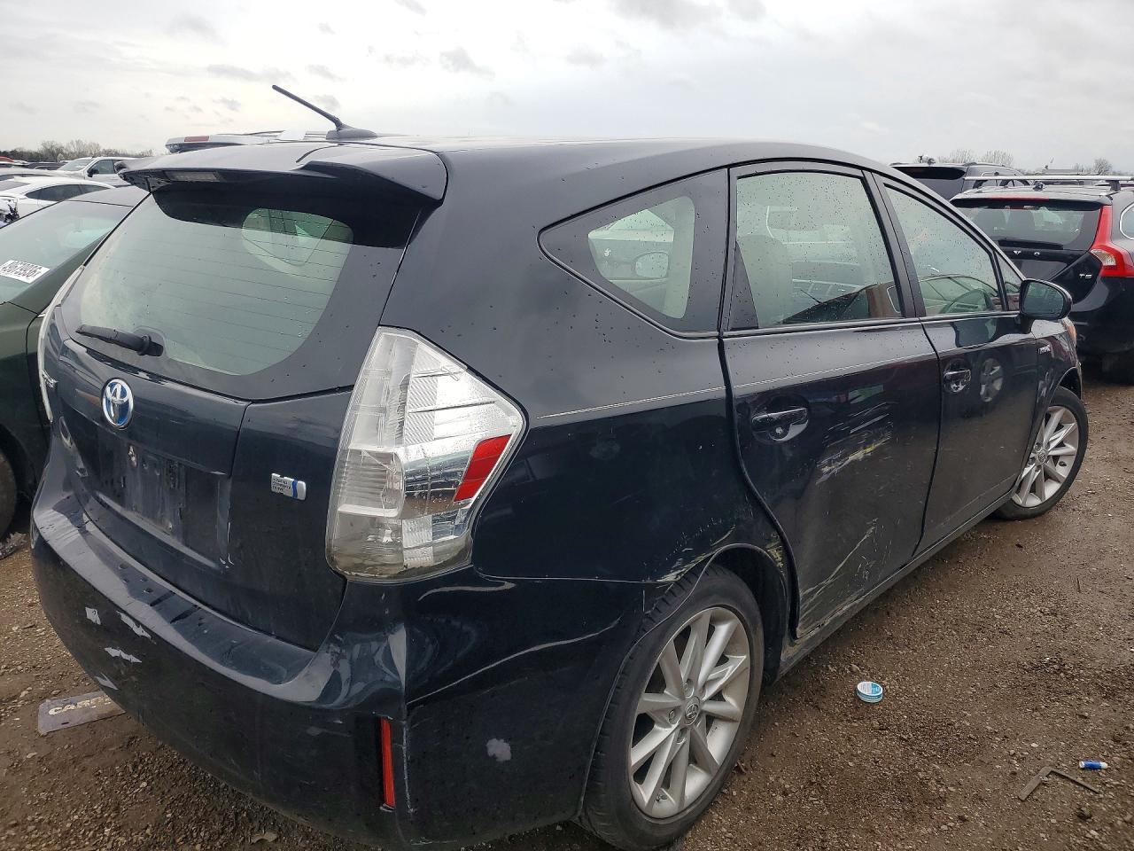 2012 TOYOTA PRIUS V