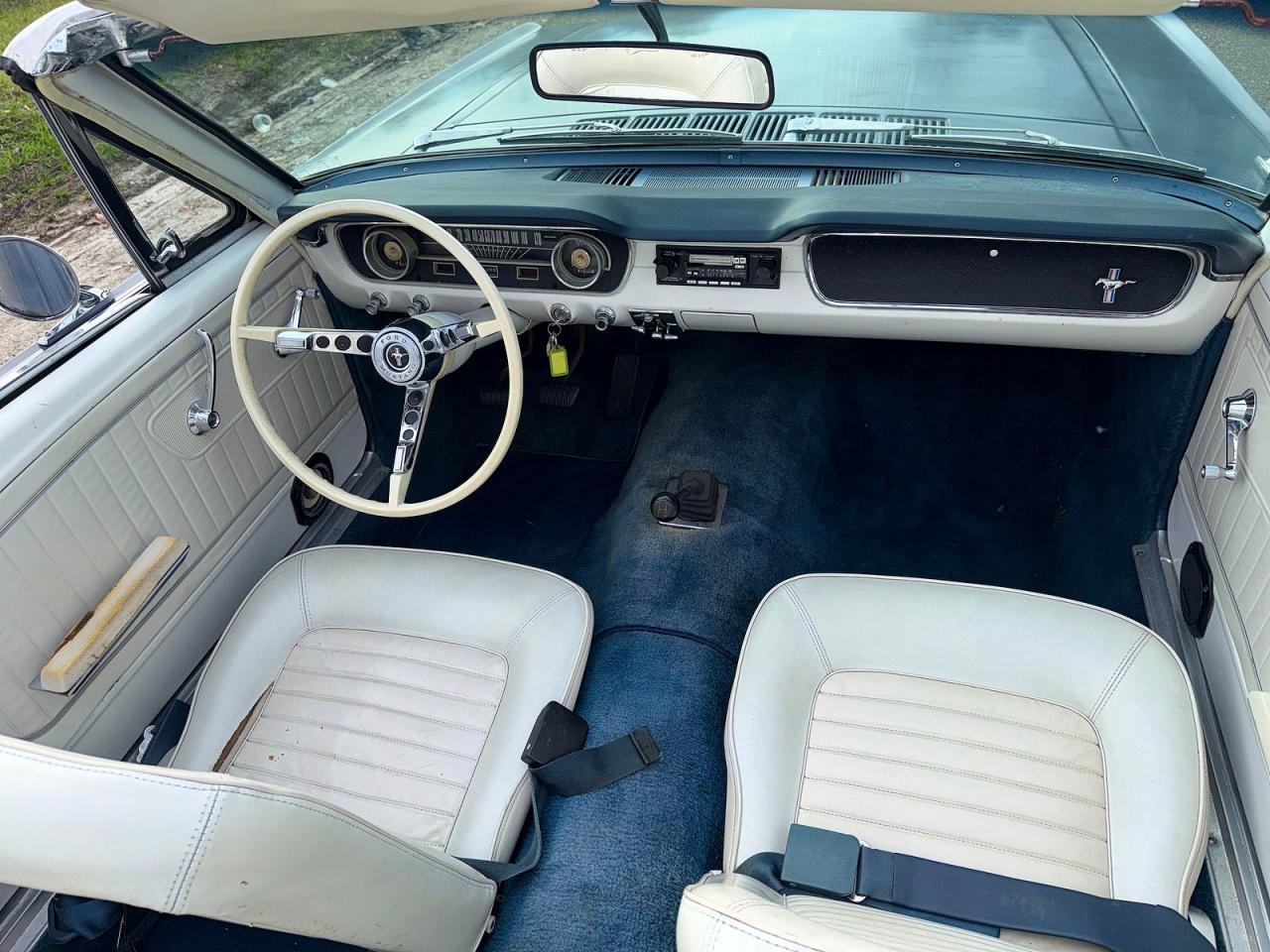 1965 FORD MUSTANG