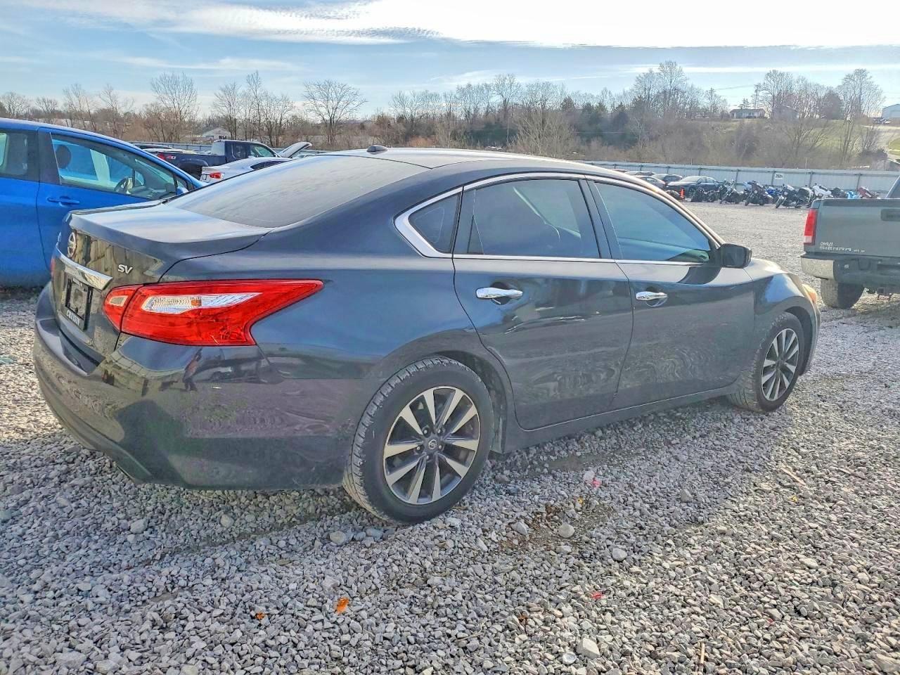 2017 NISSAN ALTIMA