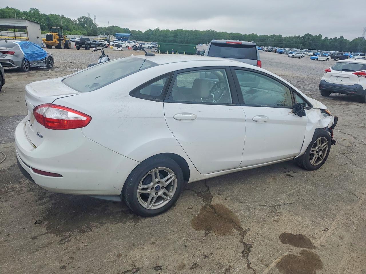 2017 FORD Fiesta
