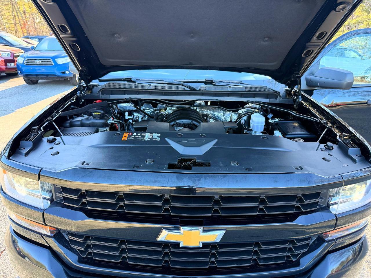 2018 CHEVROLET Silverado