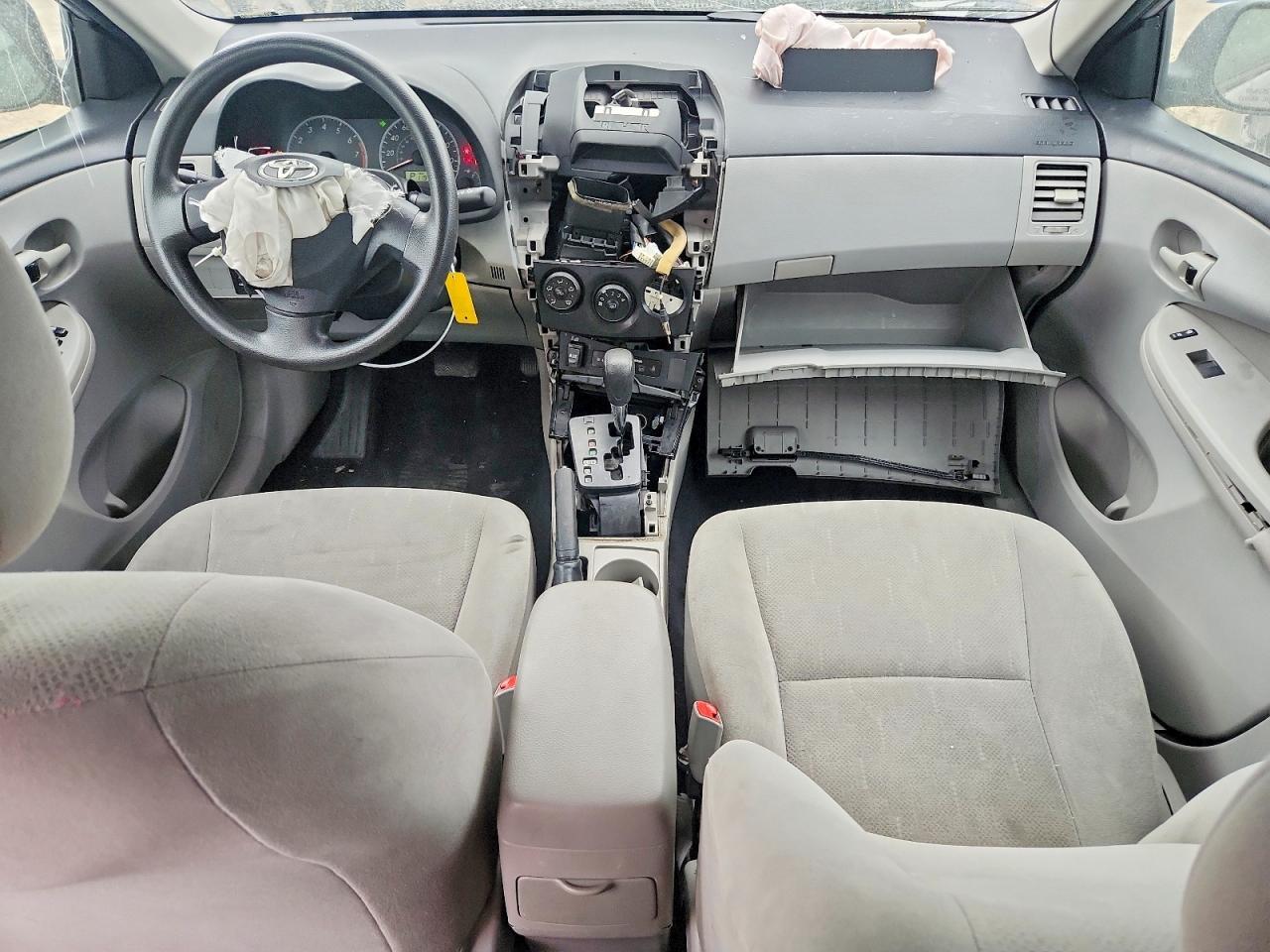 2012 TOYOTA Carolla