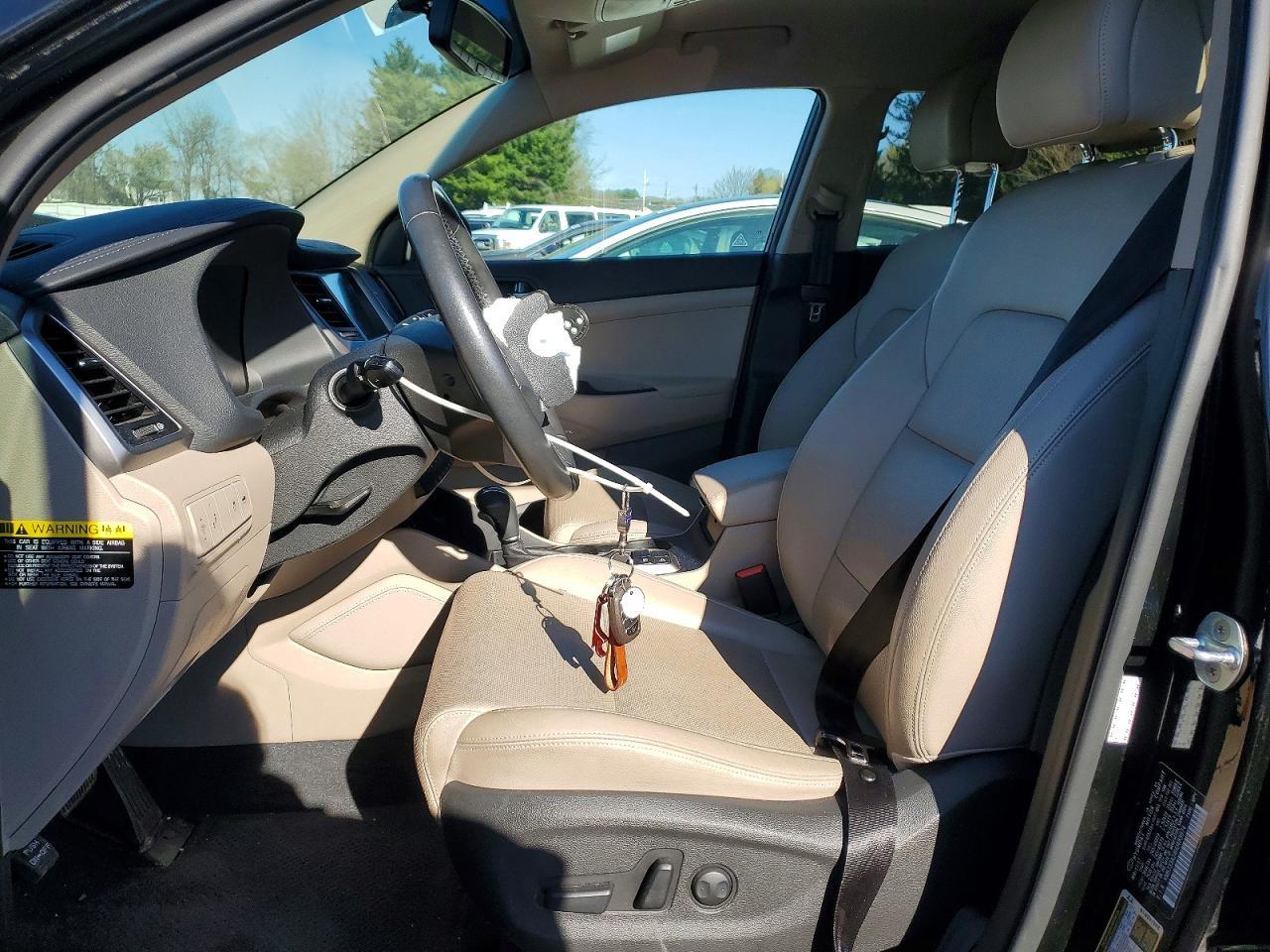 2017 HYUNDAI TUCSON