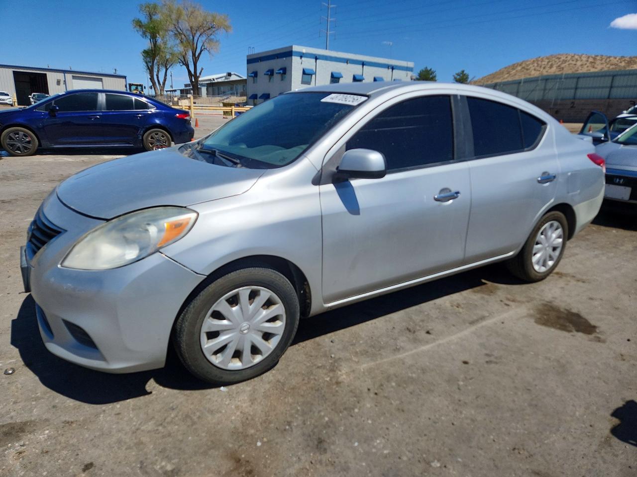 2013 NISSAN VERSA