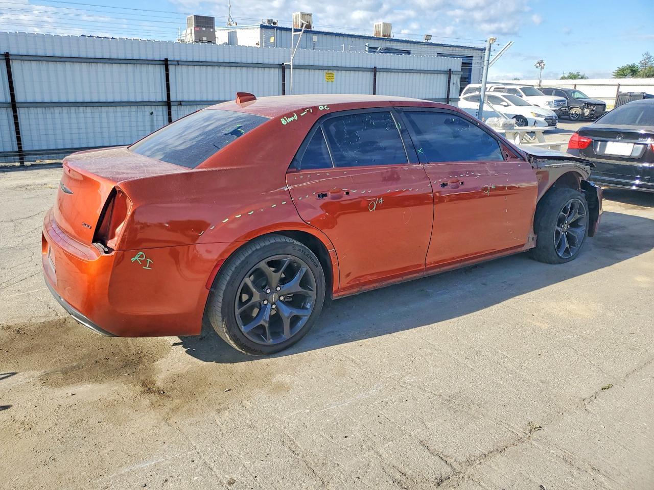 2021 CHRYSLER 300