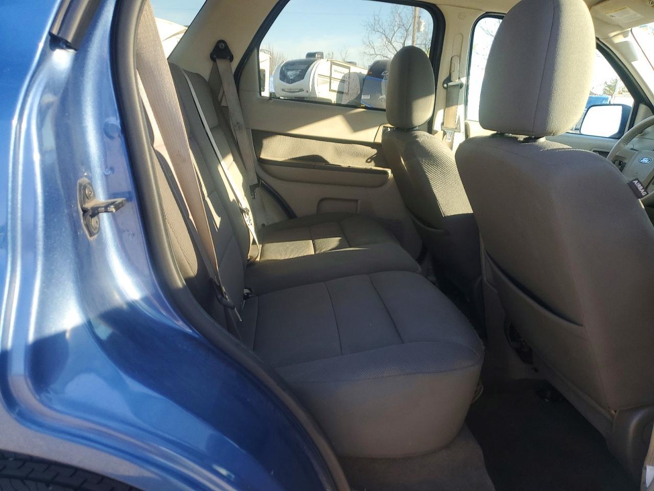 2009 FORD ESCAPE