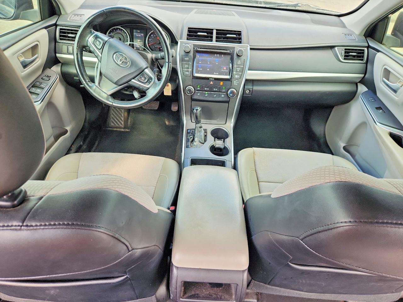 2016 TOYOTA CAMRY