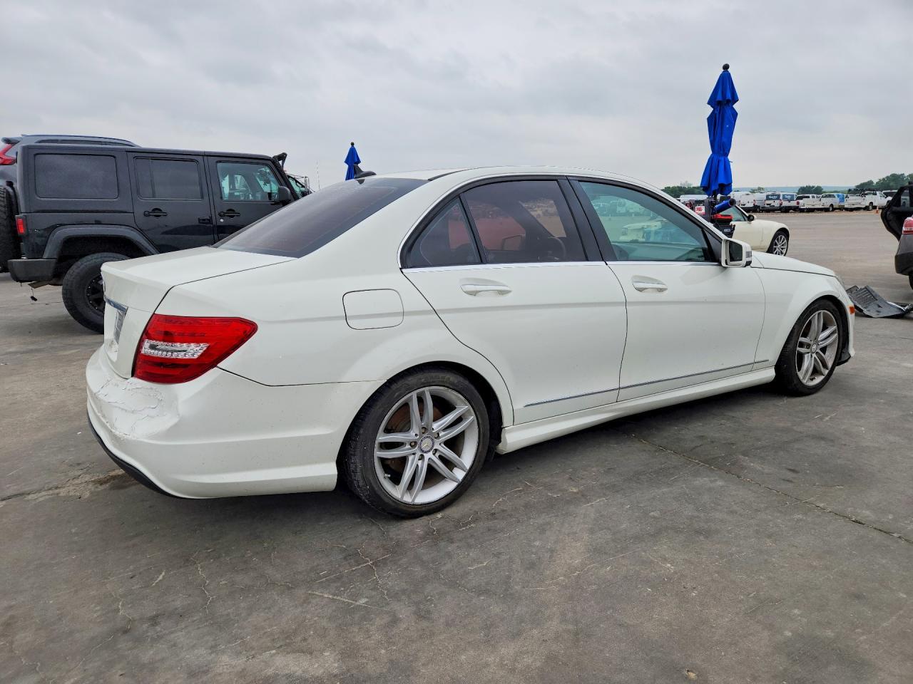 2012 MERCEDES-BENZ C-CLASS