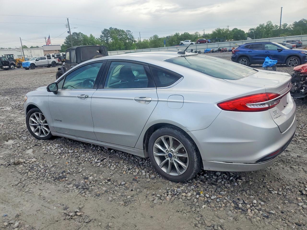 2017 FORD FUSION