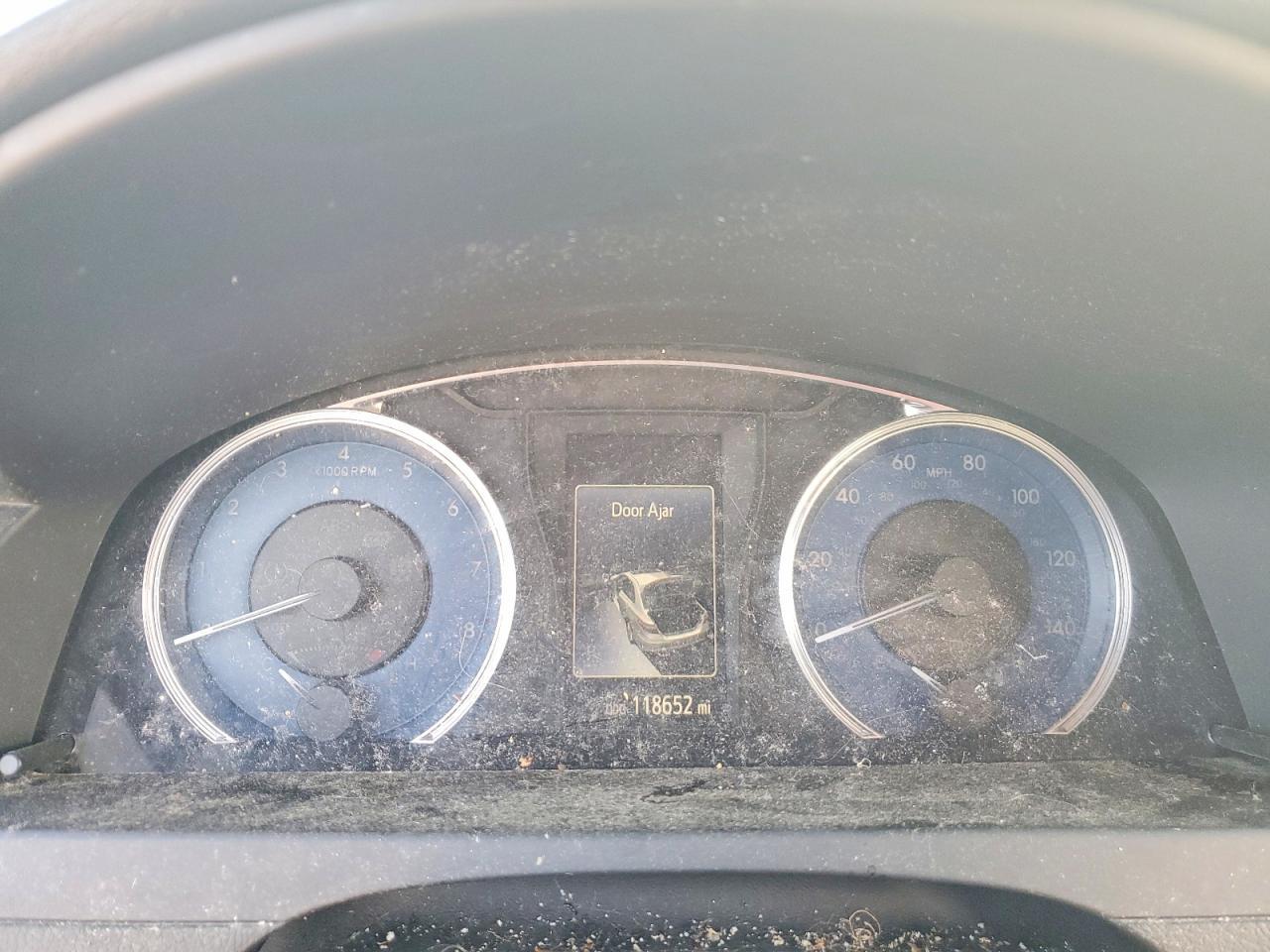 2016 TOYOTA CAMRY