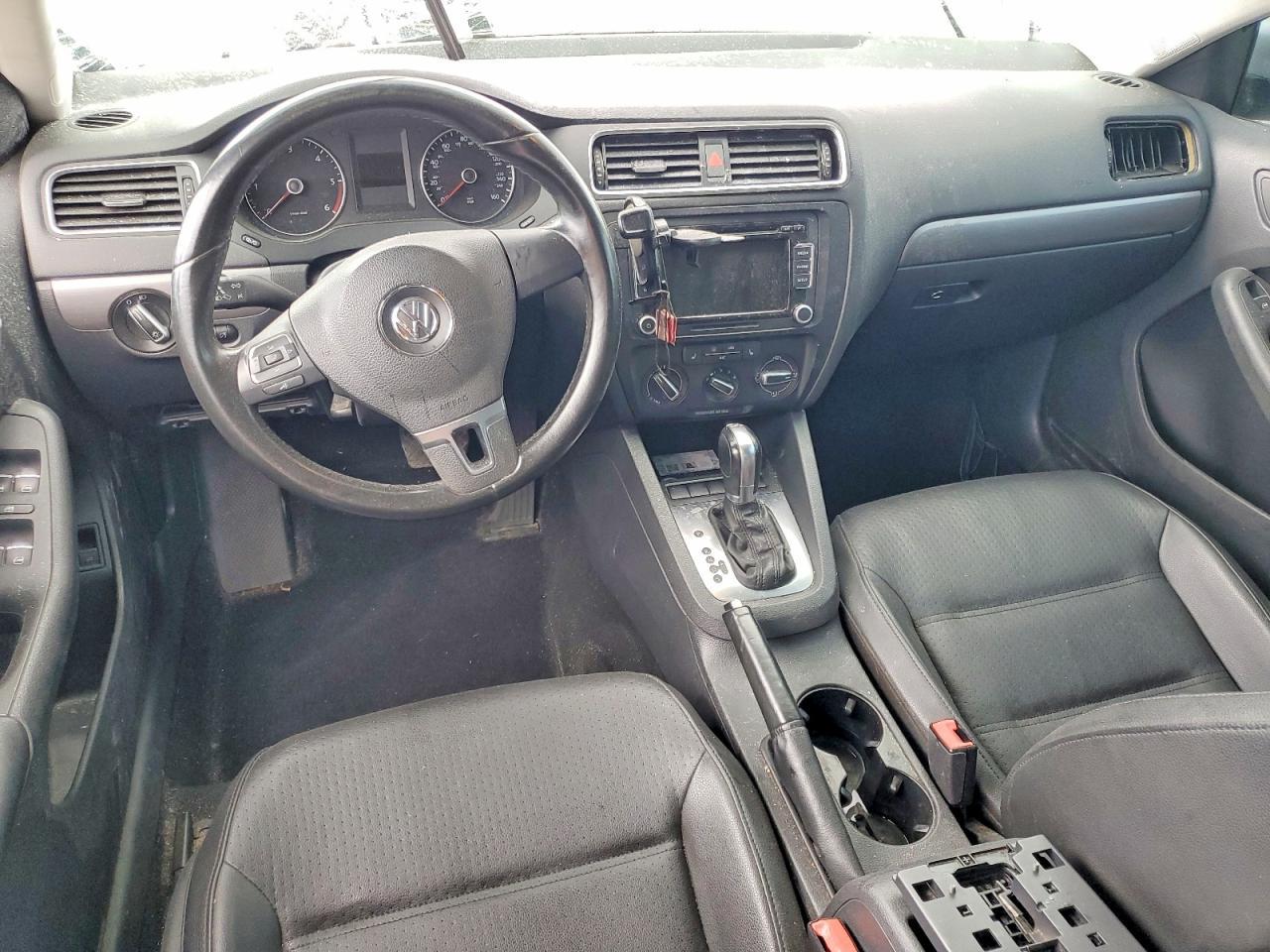 2013 VOLKSWAGEN JETTA