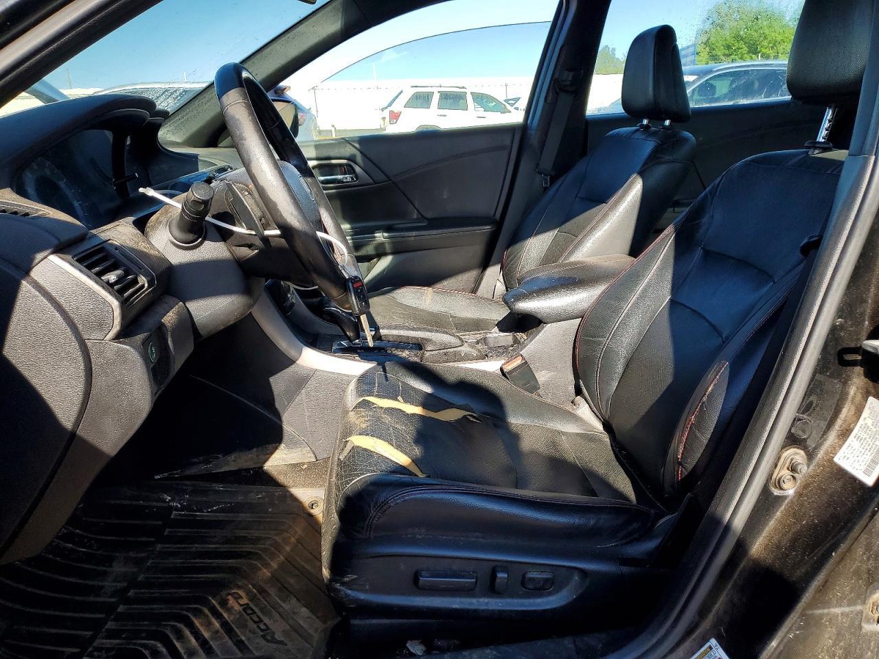 2017 HONDA ACCORD