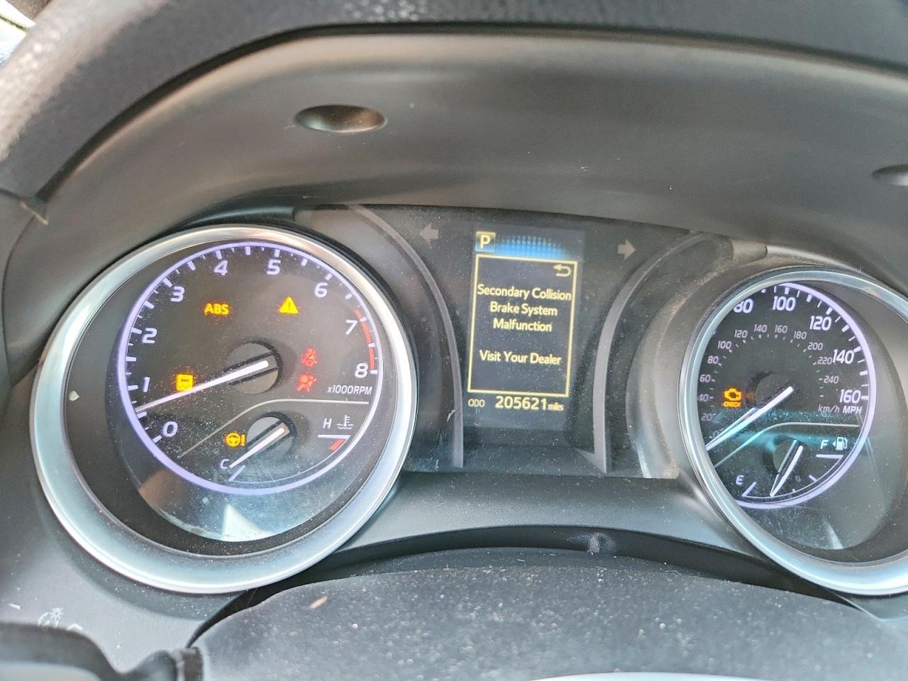 2018 TOYOTA CAMRY