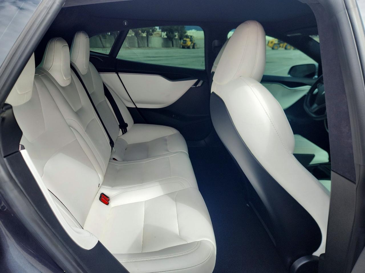 2020 TESLA MODEL S