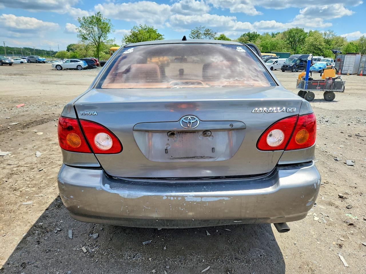 2004 TOYOTA COROLLA