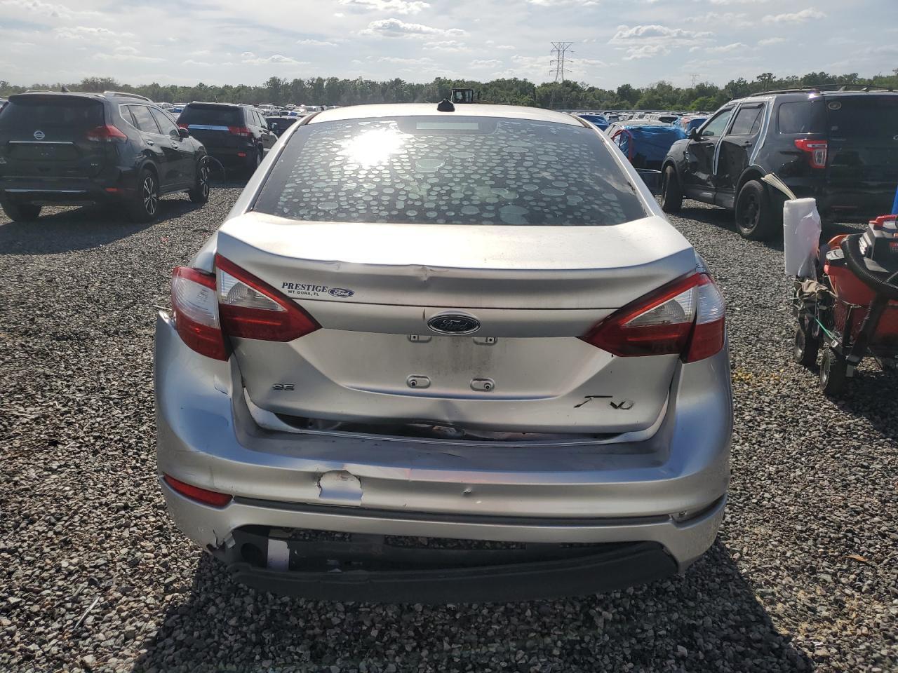 2017 FORD Fiesta