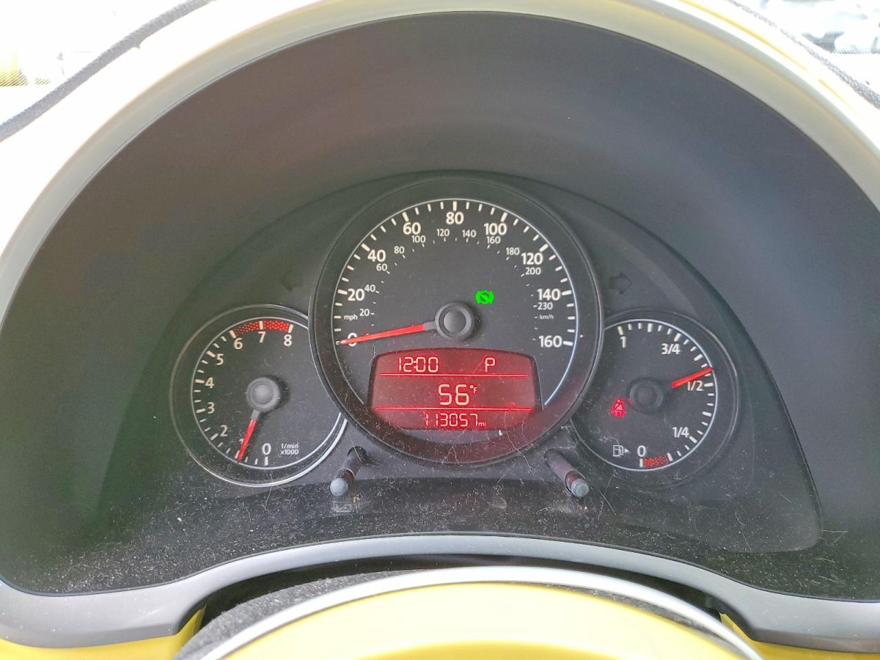 2012 VOLKSWAGEN Beetle