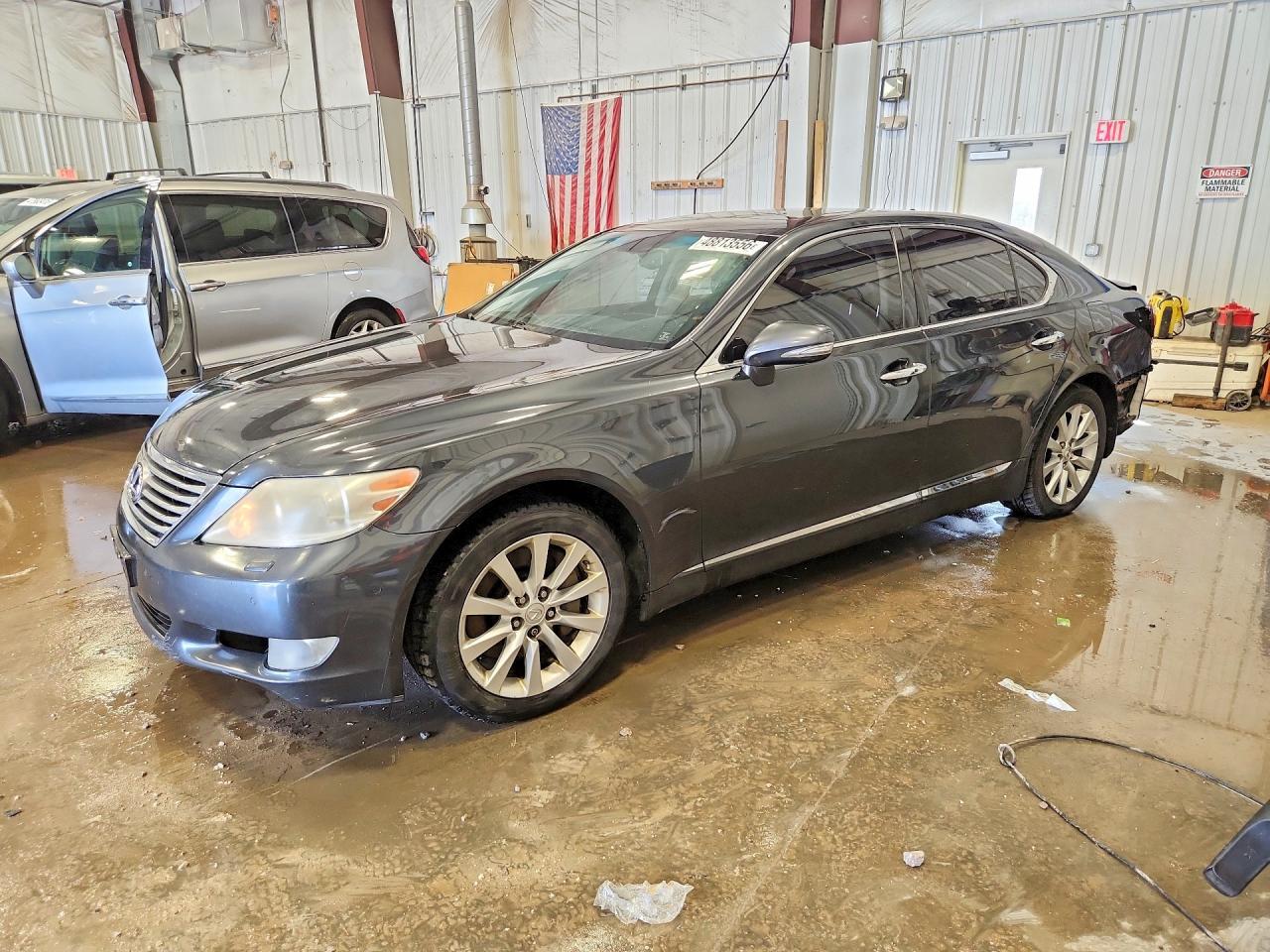 2010 LEXUS LS 460
