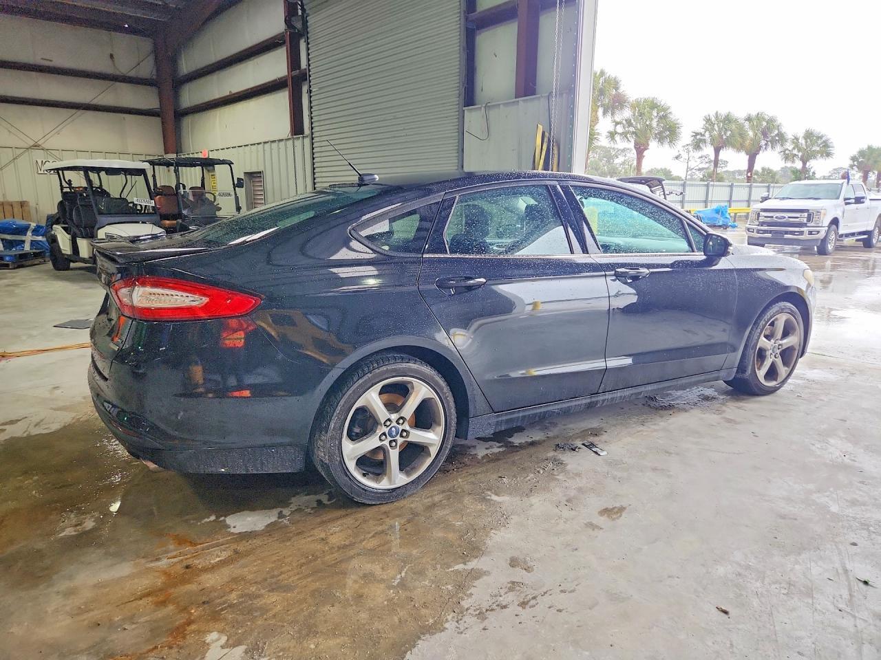 2013 FORD FUSION
