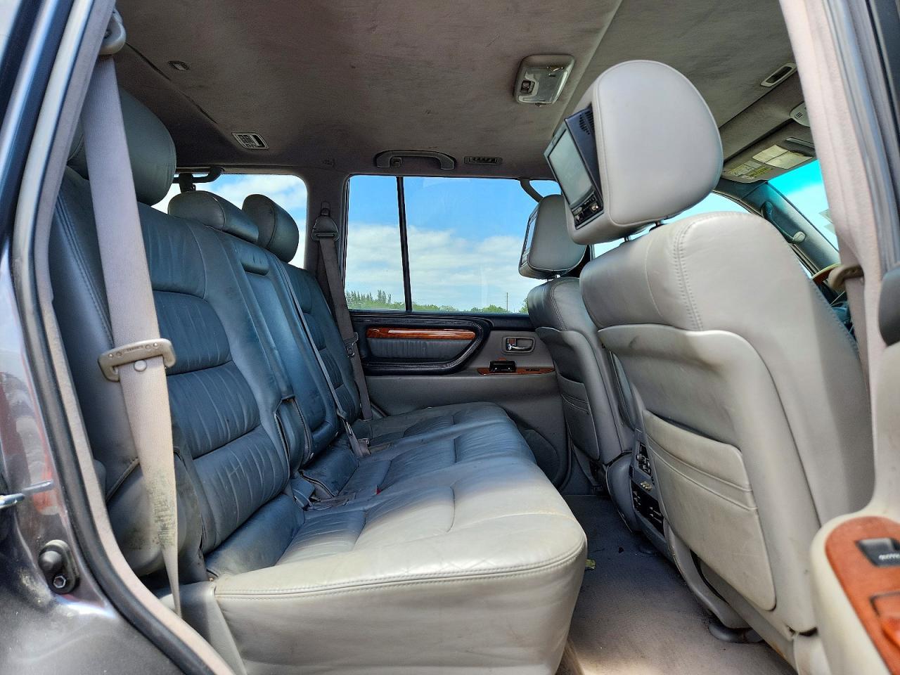 2005 LEXUS Lx 470