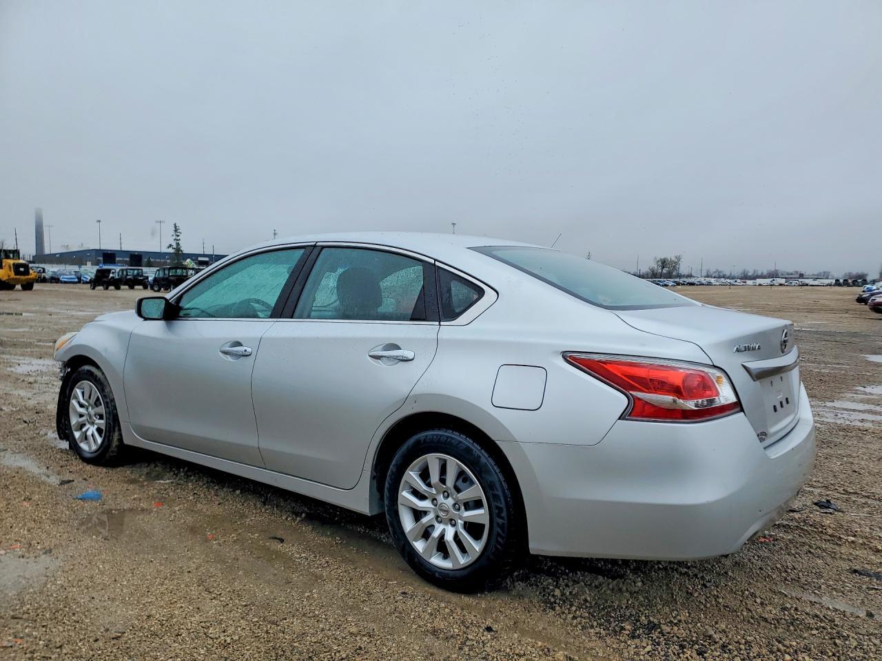 2015 NISSAN ALTIMA