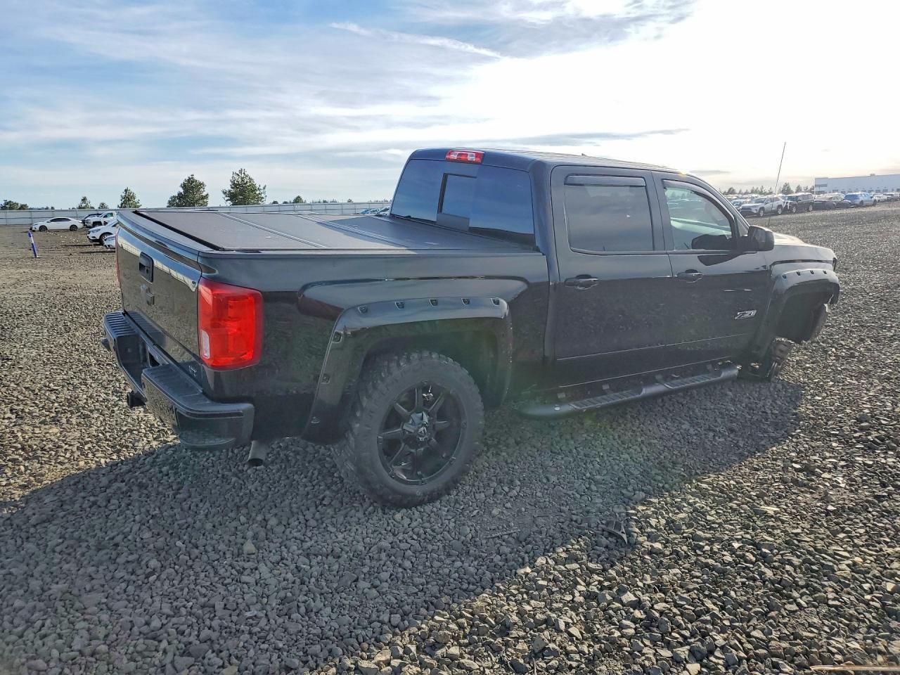 2017 CHEVROLET Silverado